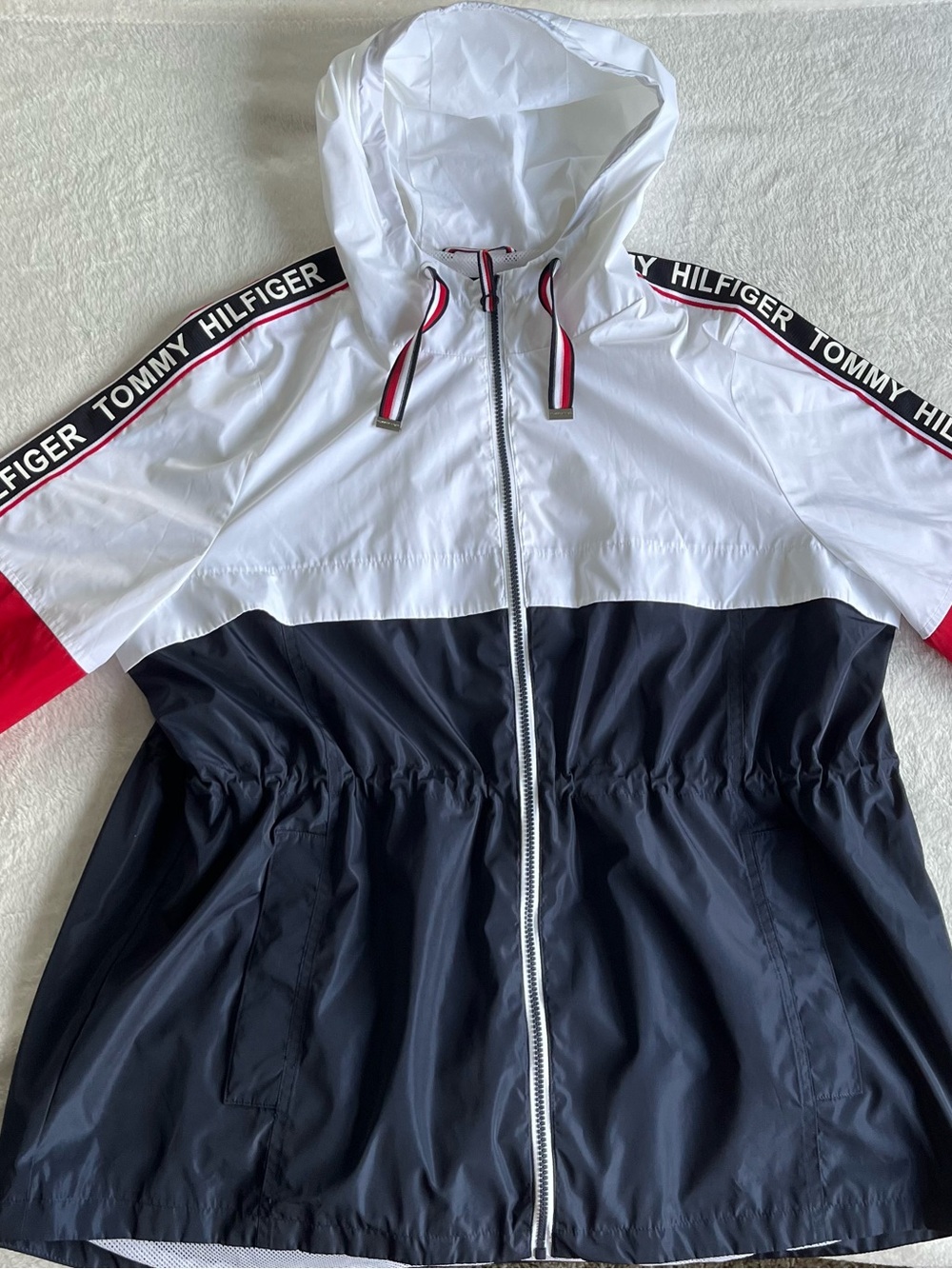 Tommy Hilfiger White, Navy & Red Colorblock Hooded Utility Windbreaker Jacket